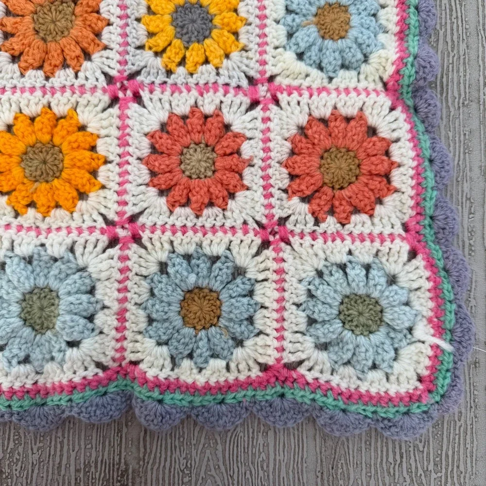 Handmade Crochet Granny Square Baby Blanket Floral 3D Sunflowers Pink Blue 19x18